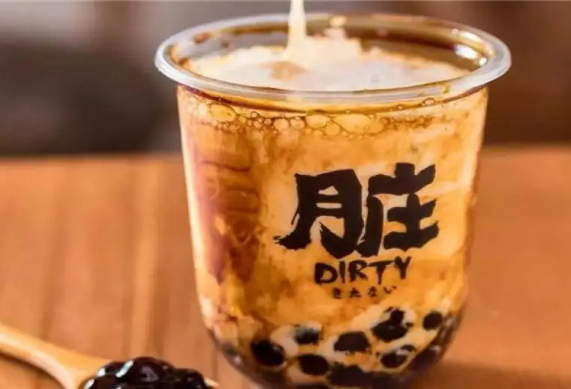 開奶茶店利潤如何?開店5年賺錢經(jīng)驗營業(yè)額詳細分析