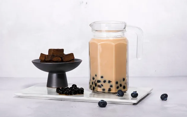 奶茶店利潤(rùn)率一般是多少？毛利潤(rùn)率至少60%開店6年賺套房車