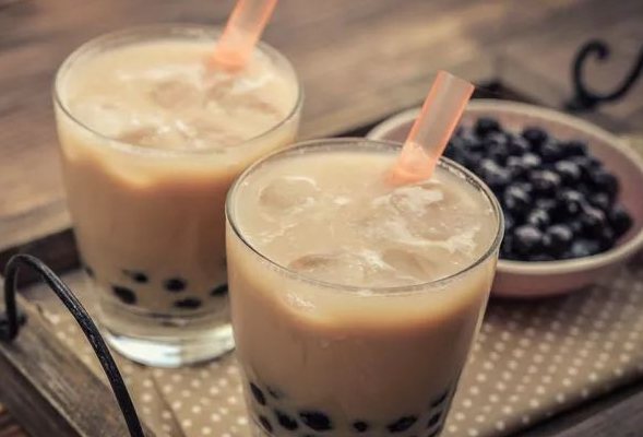 開個奶茶店投資大概需要多少錢？15㎡店面投資12萬足夠了