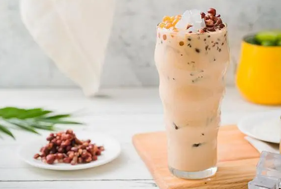 現(xiàn)在奶茶店生意好做嗎？開奶茶店成本和利潤分析