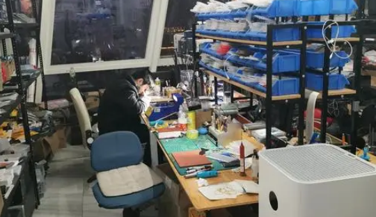 投資開手機維修店，不到10萬輕松加盟！