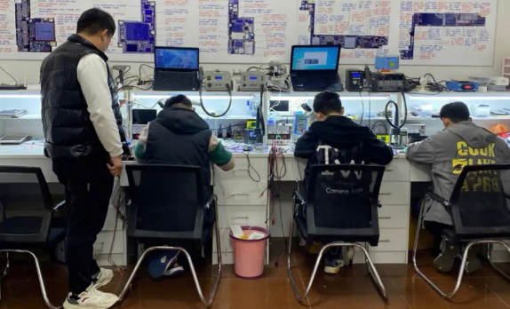 手機(jī)維修店加盟好嗎?無(wú)需經(jīng)驗(yàn)，投資少獲利高