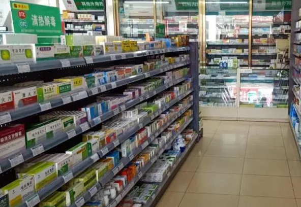 開(kāi)一家連鎖藥店加盟需要具備哪些條件？什么樣的人適合做這個(gè)行業(yè)？
