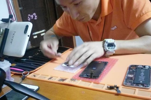 2023年最具發(fā)展?jié)摿Φ氖謾C(jī)維修加盟品牌有哪些
