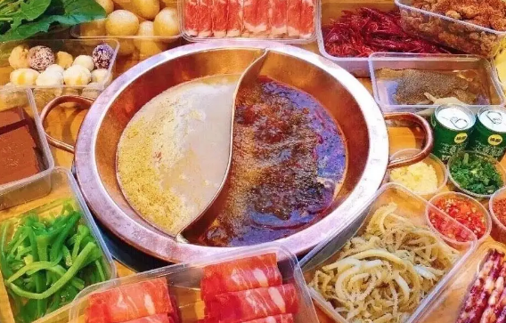 燒烤火鍋一站式加盟，快速實(shí)現(xiàn)創(chuàng)業(yè)夢(mèng)想!