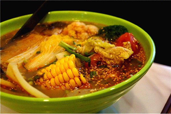 開麻辣燙加盟店，真的能有高利潤嗎？