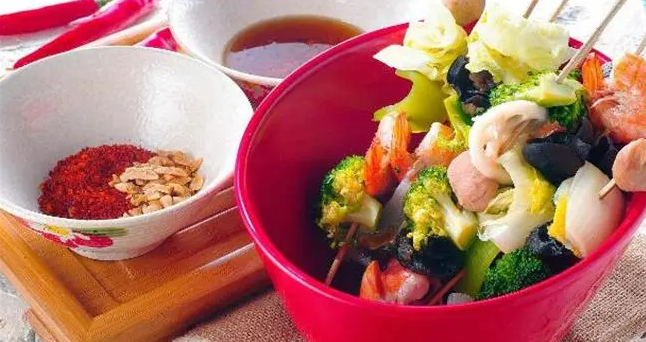 探討麻辣燙加盟店的賺錢潛力及經(jīng)營技巧