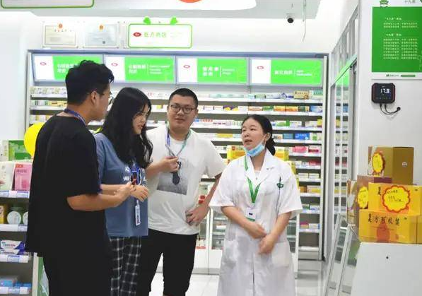 開藥店加盟連鎖店和直營哪個更具優(yōu)勢？