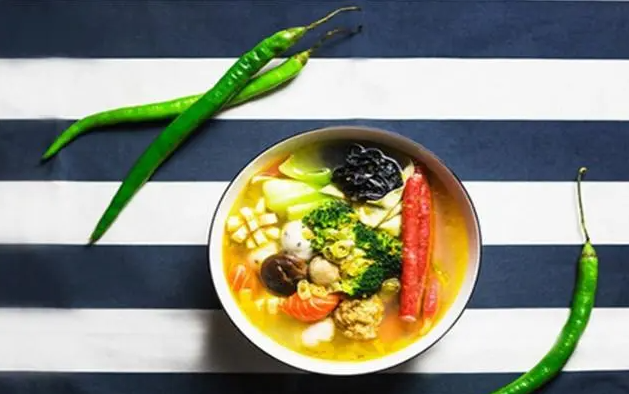 開餐廳必看！加盟一家麻辣燙店的條件有哪些？