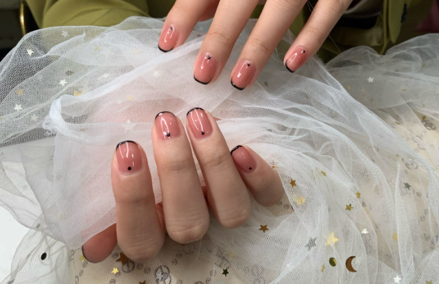美甲美睫加盟費多少？如何選擇適合自己的美甲美睫加盟品牌？