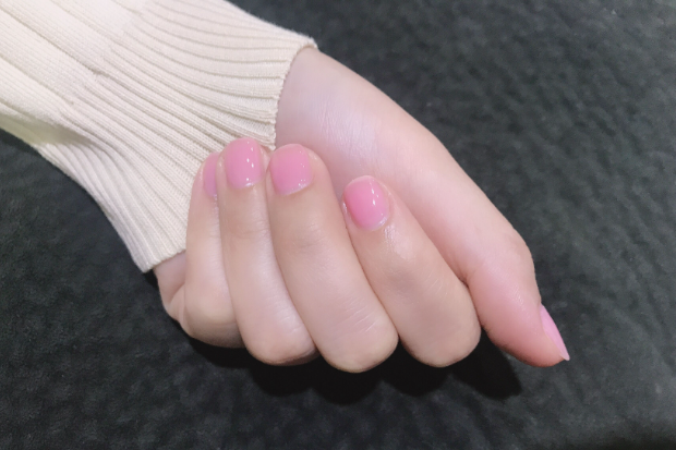 美甲美睫店加盟還是自己開(kāi)店？解析兩種經(jīng)營(yíng)模式的優(yōu)劣與選擇