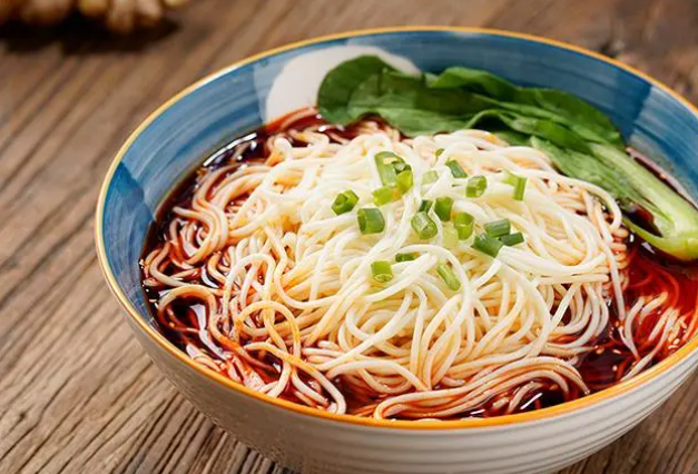 重慶小面店加盟，創(chuàng)業(yè)無憂，投資輕松