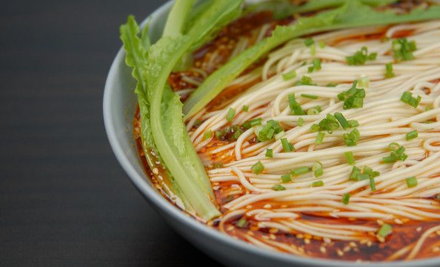 重慶小面加盟條件是什么？重慶小面加盟，開啟成功之路！