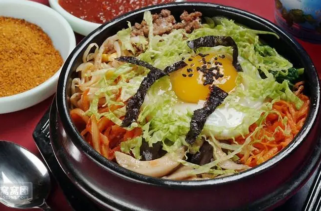 烤肉拌飯加盟商累嗎？賺錢嗎？