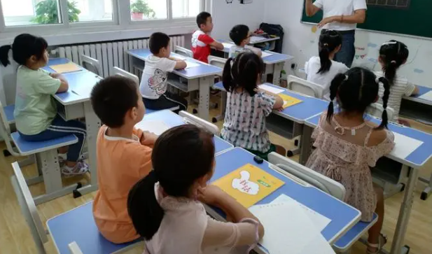 書法練字班加盟費多少合適？解密書法練字班加盟：投資創(chuàng)業(yè)的黃金機會
