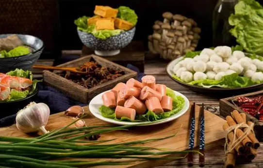 火鍋食材店加盟費(fèi)一般多少？探索火鍋食材店加盟的投資回報和前景